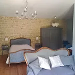 La Cadournaise Oda ve Kahvaltı