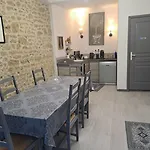 La Cadournaise Oda ve Kahvaltı