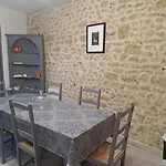 Oda ve Kahvaltı La Cadournaise Saint-Seurin-de-Cadourne