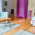 Oda ve Kahvaltı La Cadournaise Saint-Seurin-de-Cadourne