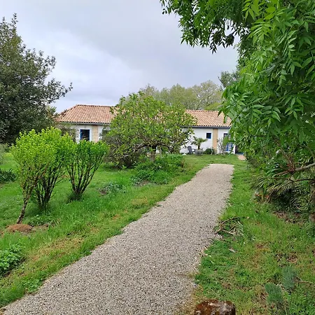 Bed and breakfast La Cadournaise 3*