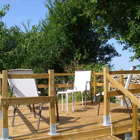 La Cadournaise Bed and Breakfast