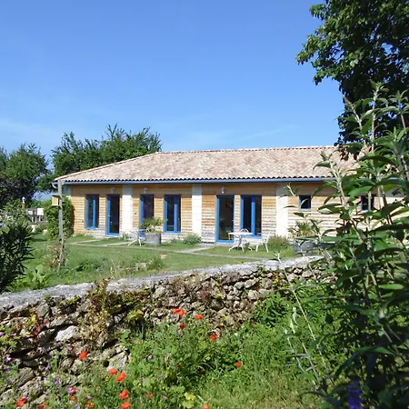 La Cadournaise Bed & Breakfast 3*