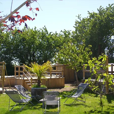 La Cadournaise Bed and Breakfast